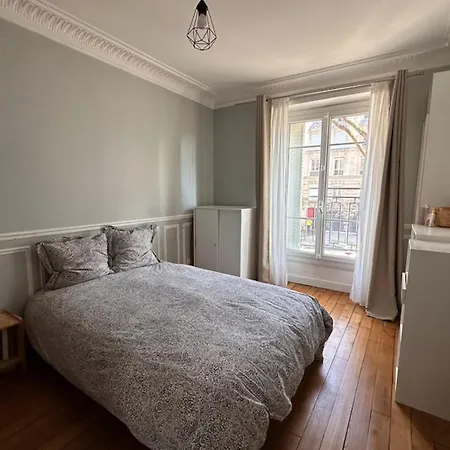 Spacious T2 - Near Place De La Nation Parigi