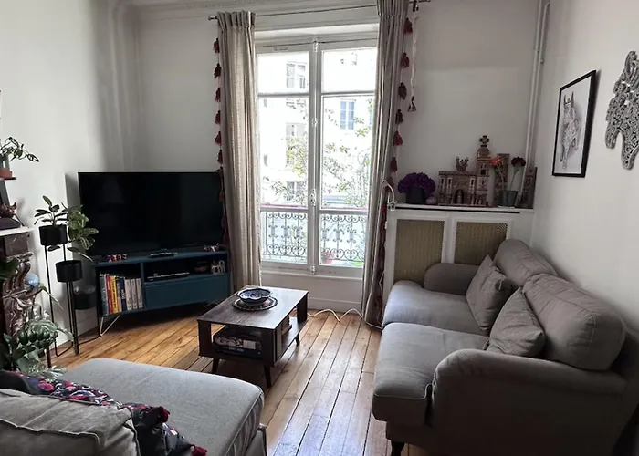 Spacious T2 - Near Place De La Nation
